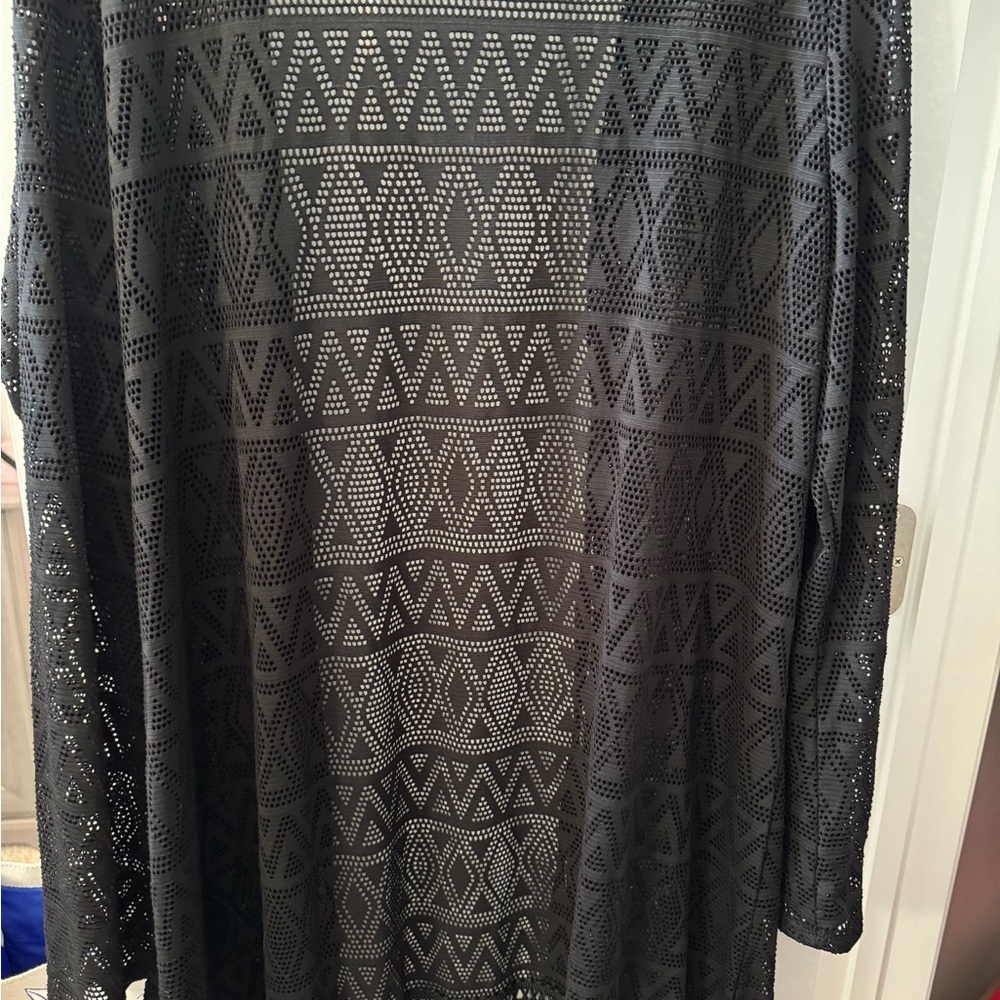 Apt. 9 Black and Gray Textured Knit Top
